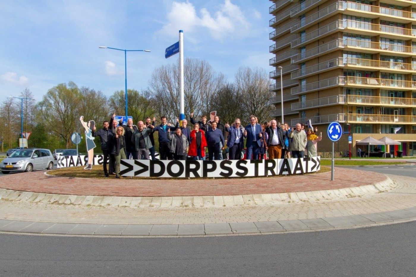 Blogfoto rotonde dorpsstraat.jpg