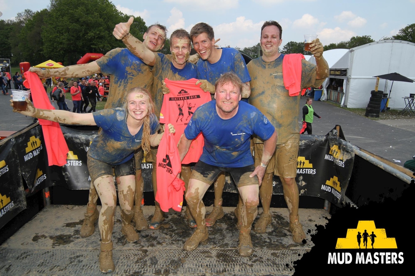 Frontfoto mudmasters 2019.jpg